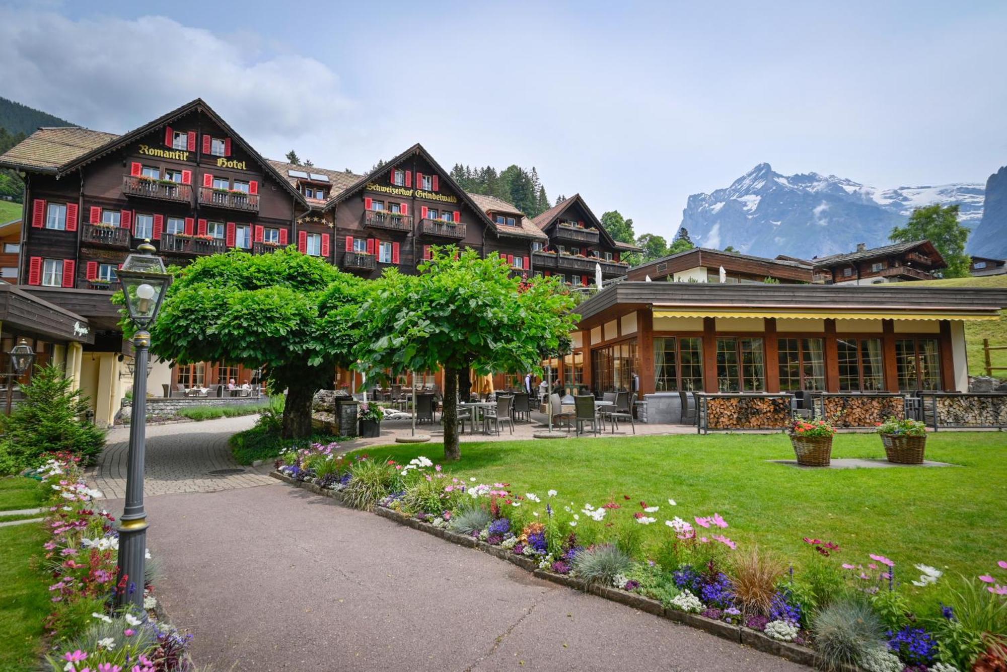 Romantik Hotel Schweizerhof Гриндельвальд Экстерьер фото